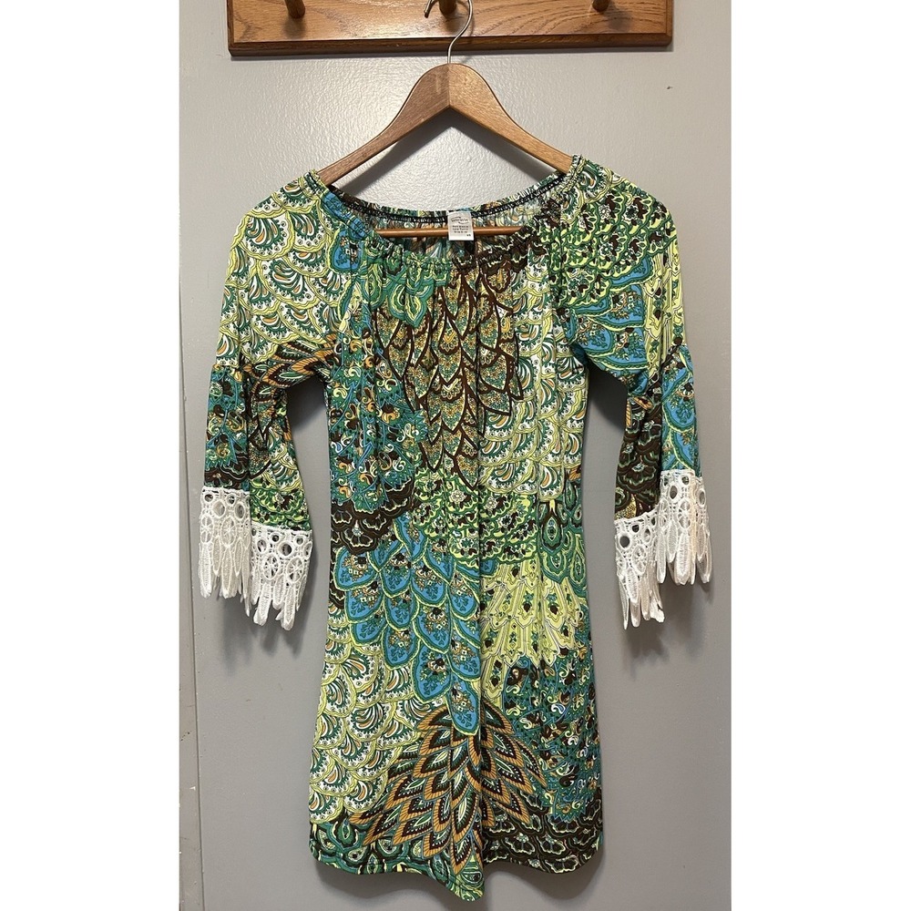 Win Win Half Sleeve Top With Lace Green Paisley Women's Small/Medium Boho